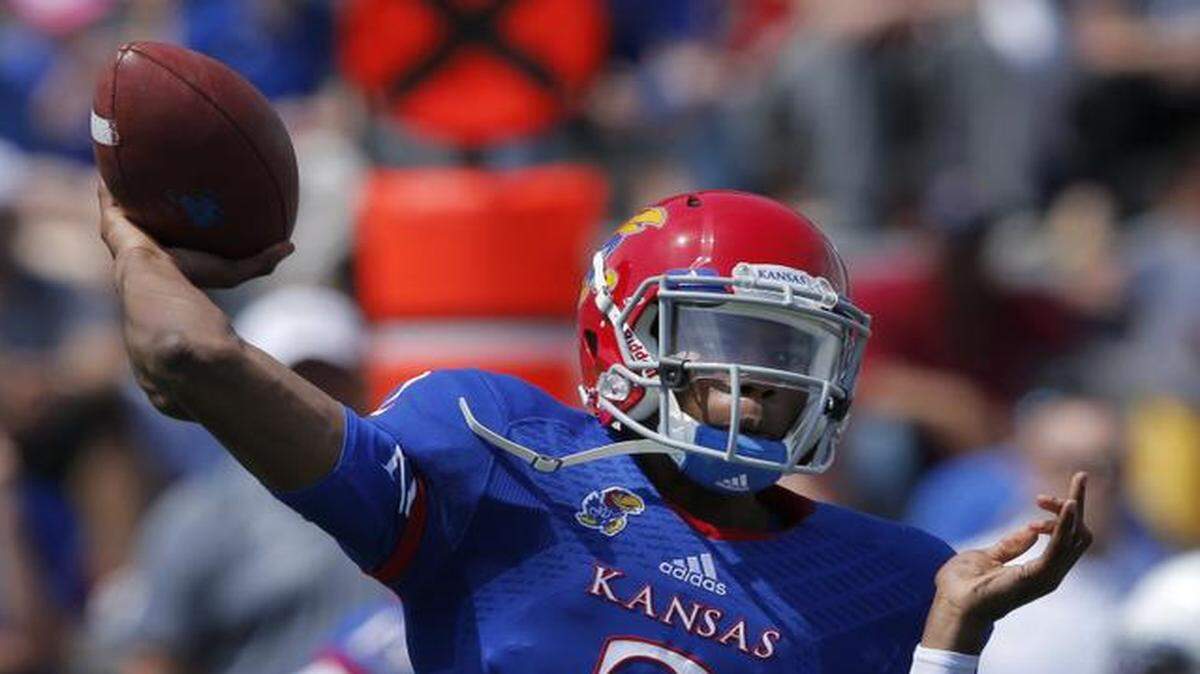 
Kansas quarterback Montell Cozart.
