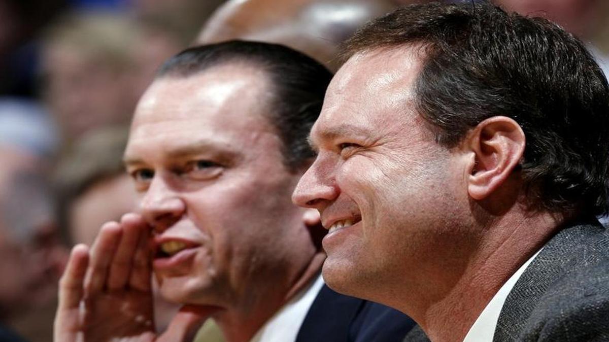 Joe Dooley (left) was an assistant under Bill Self for 10 years at Kansas before taking over as head coach at Florida Gulf Coast in 2013. He’s returning to KU as recruiting coordinator.