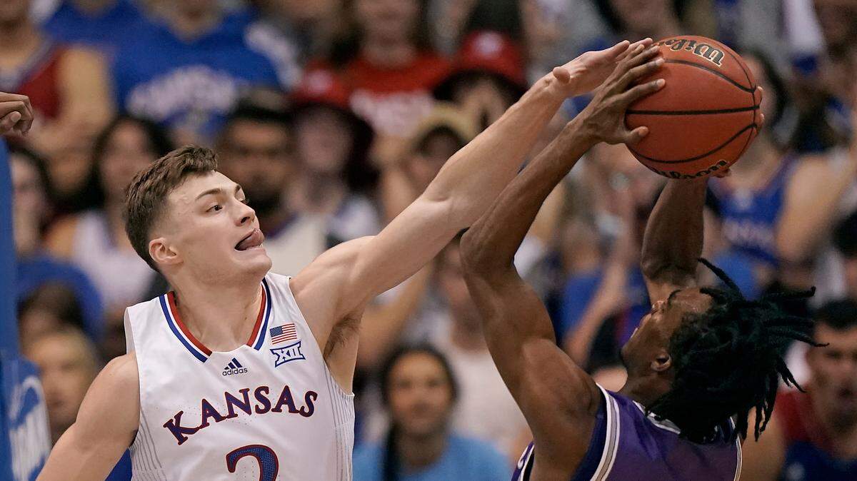 Kansas’ Christian Braun blocks a shot by Tarleton State’s Shakur Daniel during the first half of a game Friday, Nov. 12, 2021, in Lawrence.