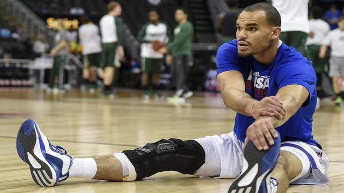
KU’s Perry Ellis has requested information on his draft prospects through the NBA Undergraduate Advisory Committee Application, his mother, Fonda, told The Star on Wednesday. 
