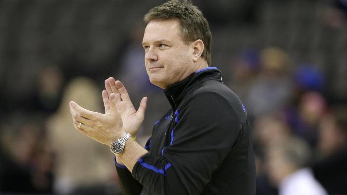 Bill Self’s Kansas team won its 30th straight game at Allen Fieldhouse on Tuesday night.