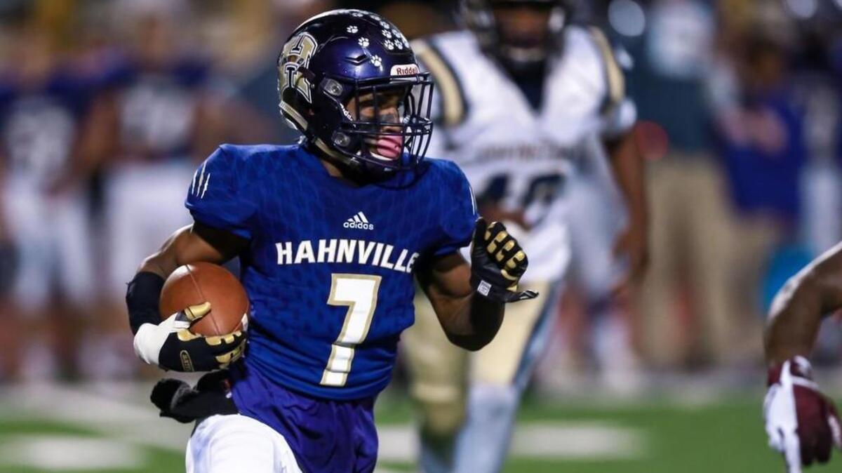 Hahnville High School running back Anthony Williams during his junior season in 2016.