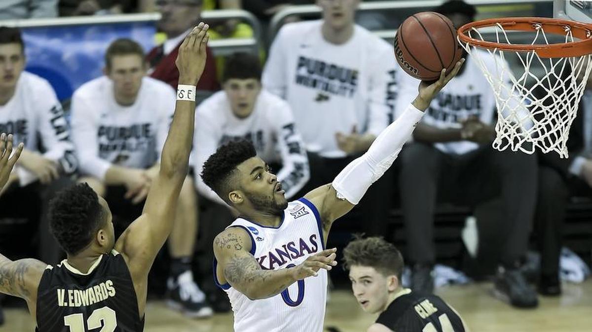 Kansas Jayhawks guard Frank Mason III was the national player of the year last season.