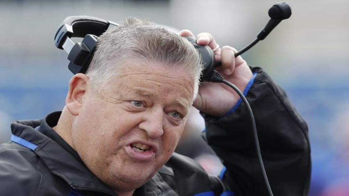 
Kansas football coach Charlie Weis 
