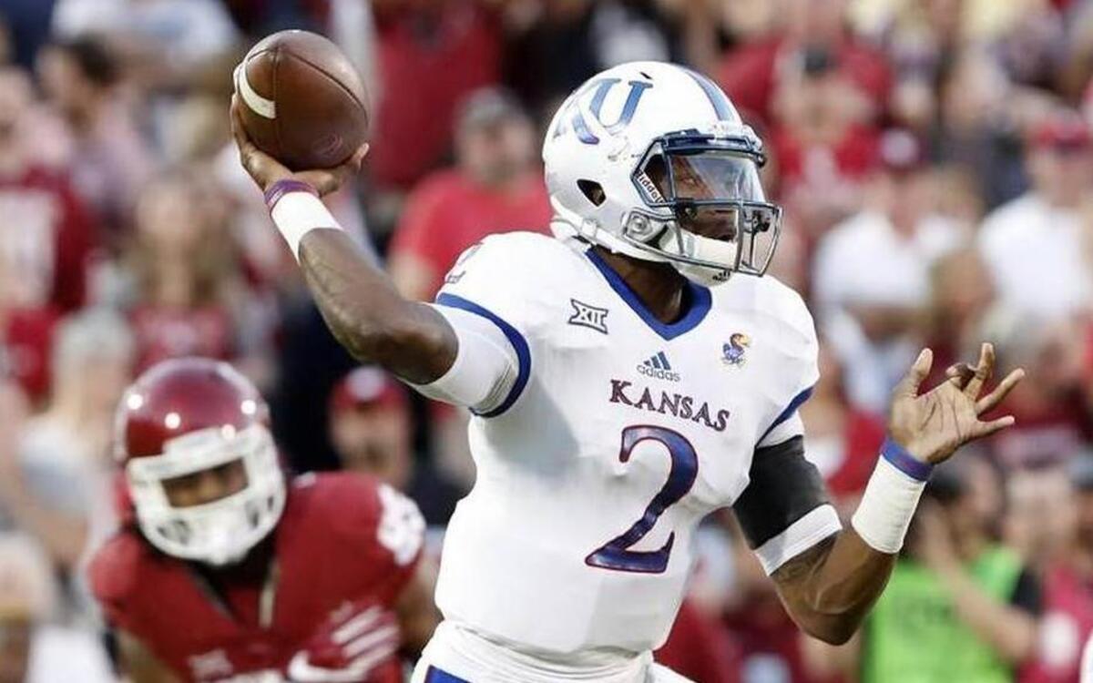 Montell Cozart will finish his college career at Boise State