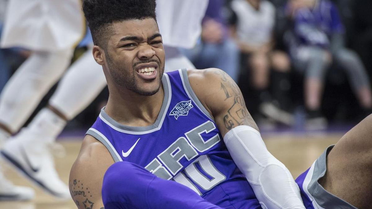 Sacramento Kings rookie guard Frank Mason hurt his foot during a home game against the Grizzlies on Dec. 31.