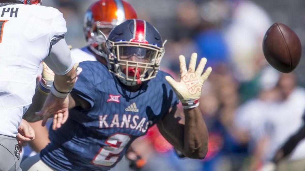 Kansas Jayhawks defensive end Dorance Armstrong (2) is the Big 12 preseason defensive player of the year.
