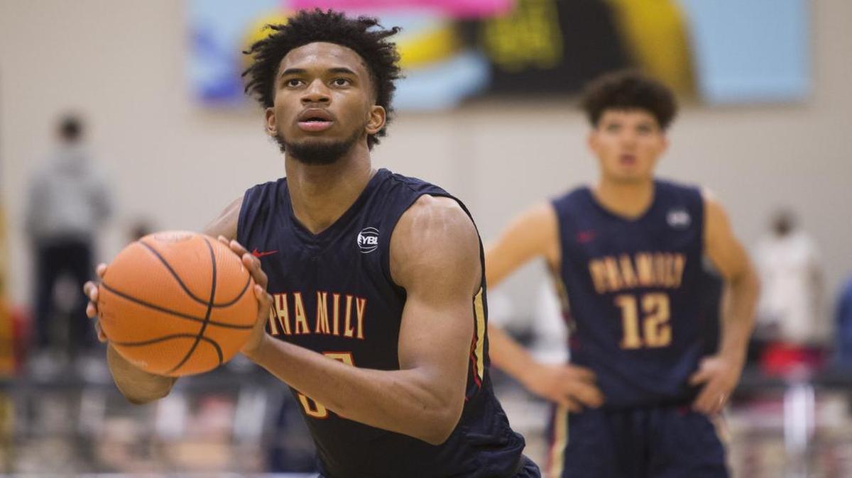 Marvin Bagley III, wearing number 35, competes in Nike's Elite Youth Basketball League in Indianapolis on Friday, April 28, 2017. Bagley played for Nike Phamily 17U.