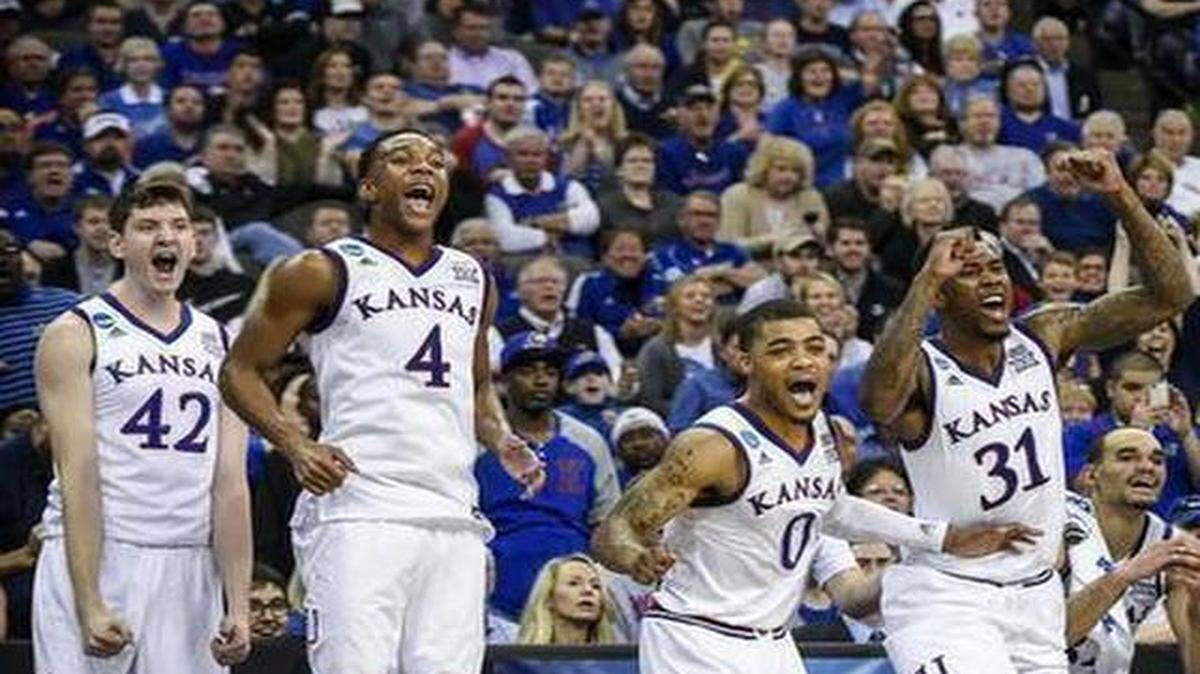 
The University of Kansas men’s basketball team was given the NCAA Academic Performance Program Public Recognition Award for its Academic Progress Rate success for the eighth year in a row.

