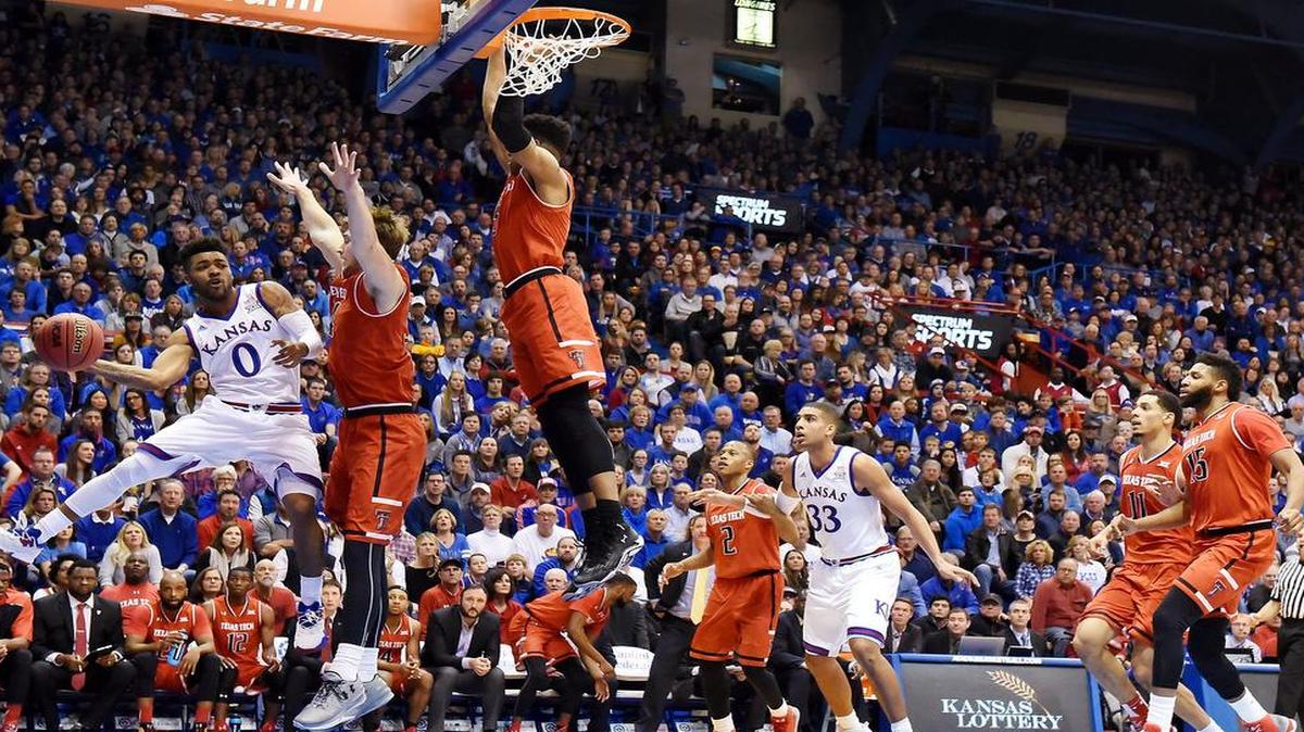 Frank Mason (left) and the Kansas Jayhawks beat Texas Tech 85-68 at Allen Fieldhouse in January.