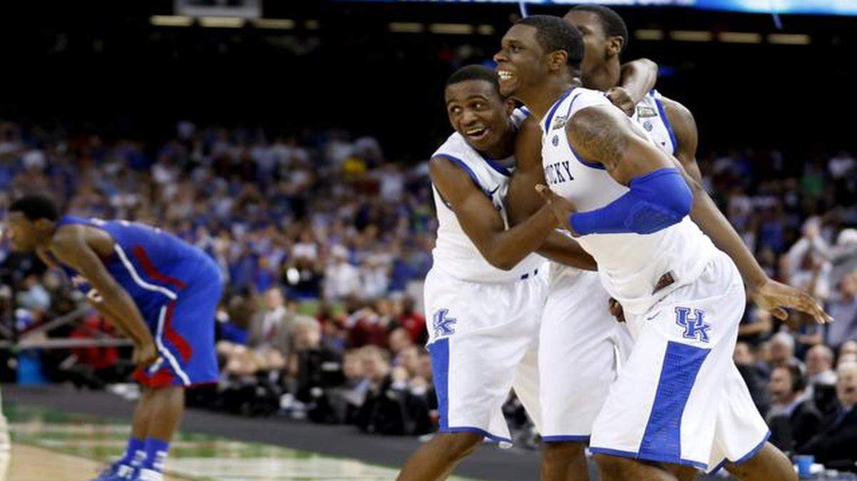 
Kansas and Kentucky will play Tuesday night for the first time since the Wildcats won the 2012 NCAA title over the Jayhawks in New Orleans.
