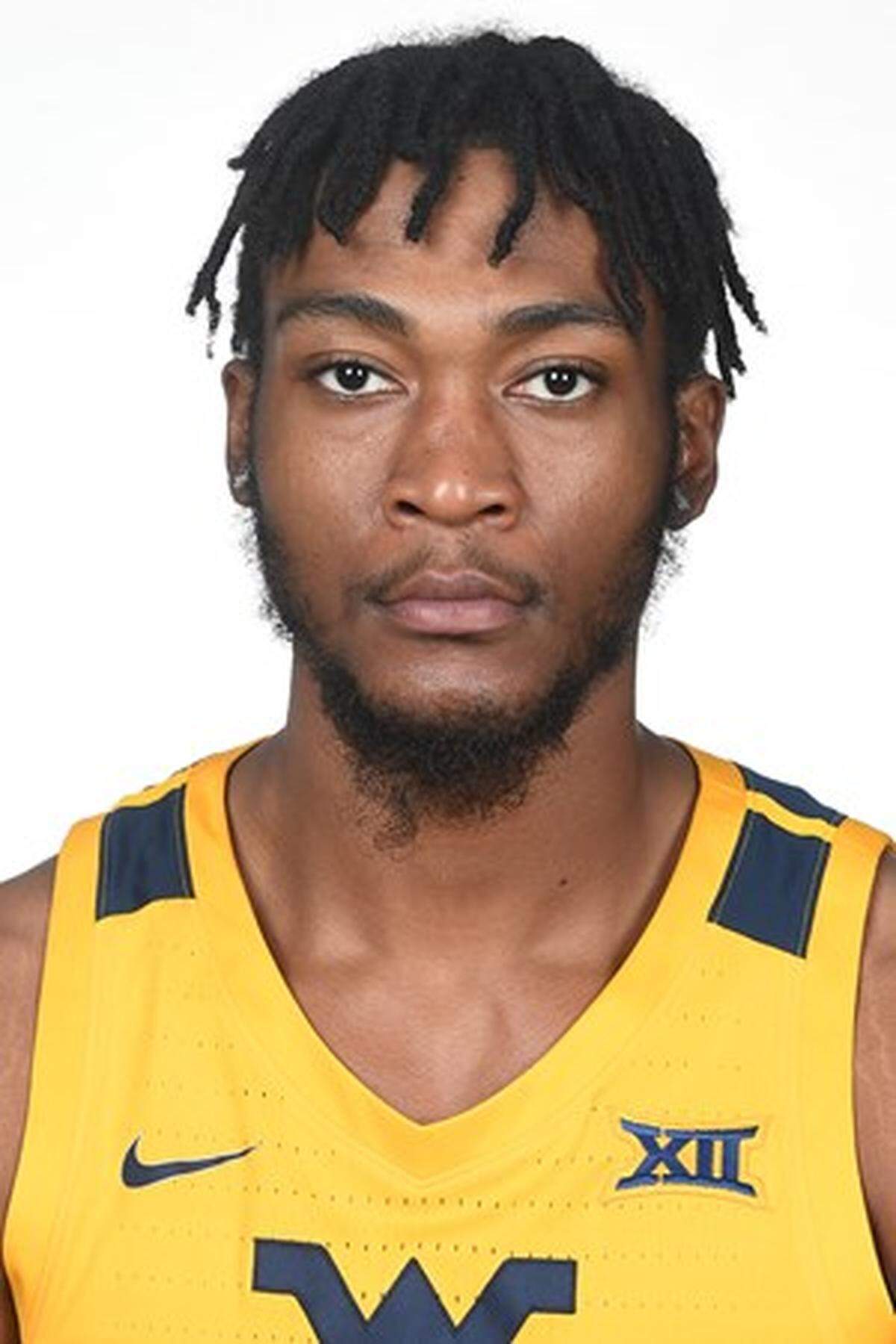 West Virginia forward Derek Culver.