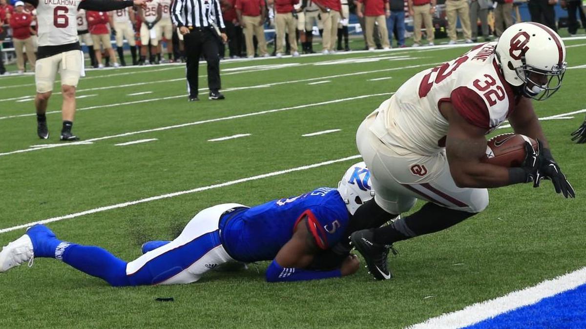 Kansas linebacker Marcquis Roberts is expected to play this weekend.