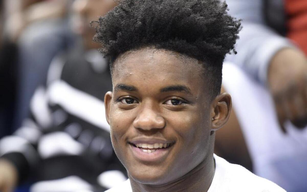 Chicago point guard Markese Jacobs committed to KU after he took in Late Night in the Phog festivities last year.