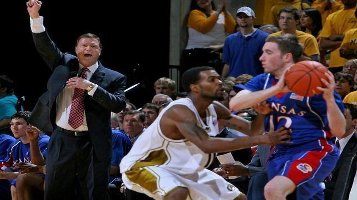 
KU coach Bill Self shouted instructions during a Jayhawks’ loss to Missouri in 2009 at Mizzou Arena.
