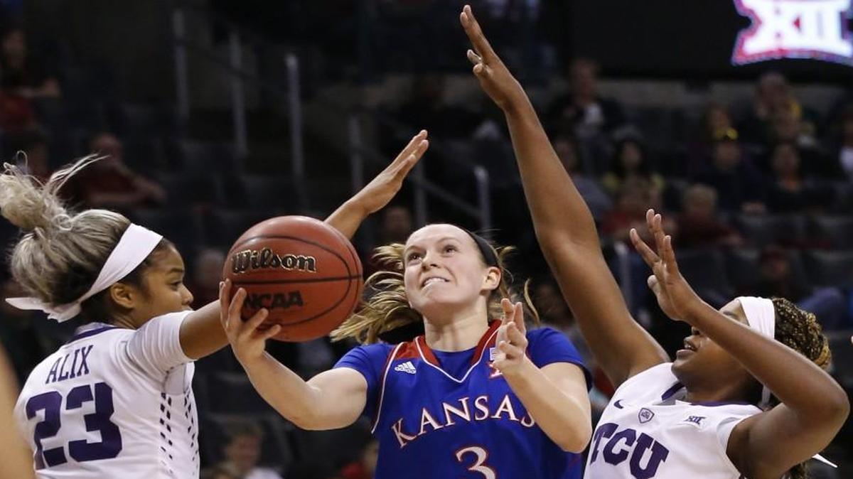 Kansas guard Lauren Aldridge, a junior-to-be, won’t return to the Jayhawks next season. She has decided to transfer.