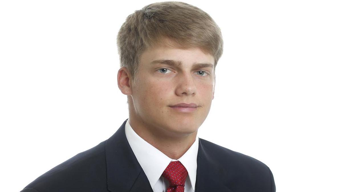 Tucker Vang joins the KU men’s basketball team for his junior season after helping the women’s team as a scrimmage player.