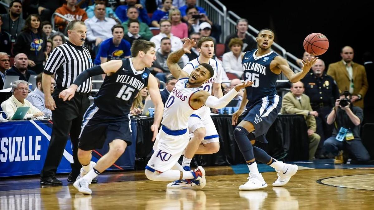 Kansas guard Frank Mason (0) lost control of the ball with seconds left in the game to Villanova guard Mikal Bridges in the NCAA South region final Saturday night in Louisville, Ky. Kansas lost 64-59.
