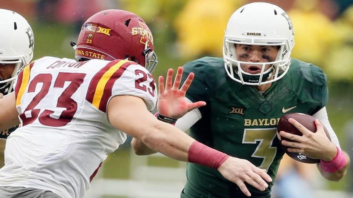 With Baylor quarterback Seth Russell lost for the season, Jarrett Stidham (right) becomes the starter for the second-ranked Bears.