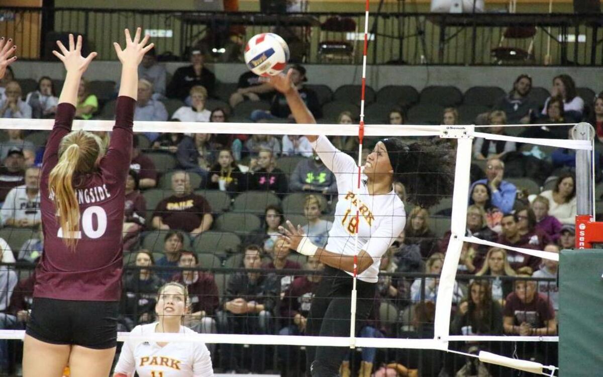 Park’s Wendy Romero (right) became the school’s single-season kills leader in the Pirates’ NAIA round of 16 victory Friday.