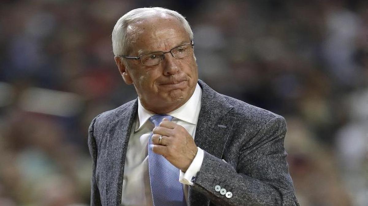 North Carolina coach Roy Williams’ team is on its way to the NCAA Tournament title game after a 77-76 win over Oregon on Saturday in Glendale, Ariz.