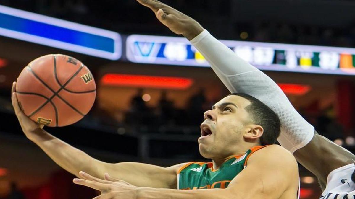 Miami guard Angel Rodriguez drove past Villanova forward Daniel Ochefu in the second half of the Hurricanes’ 92-69 loss to the Wildcats on Thursday in the NCAA Tournament in Louisville, Ky.