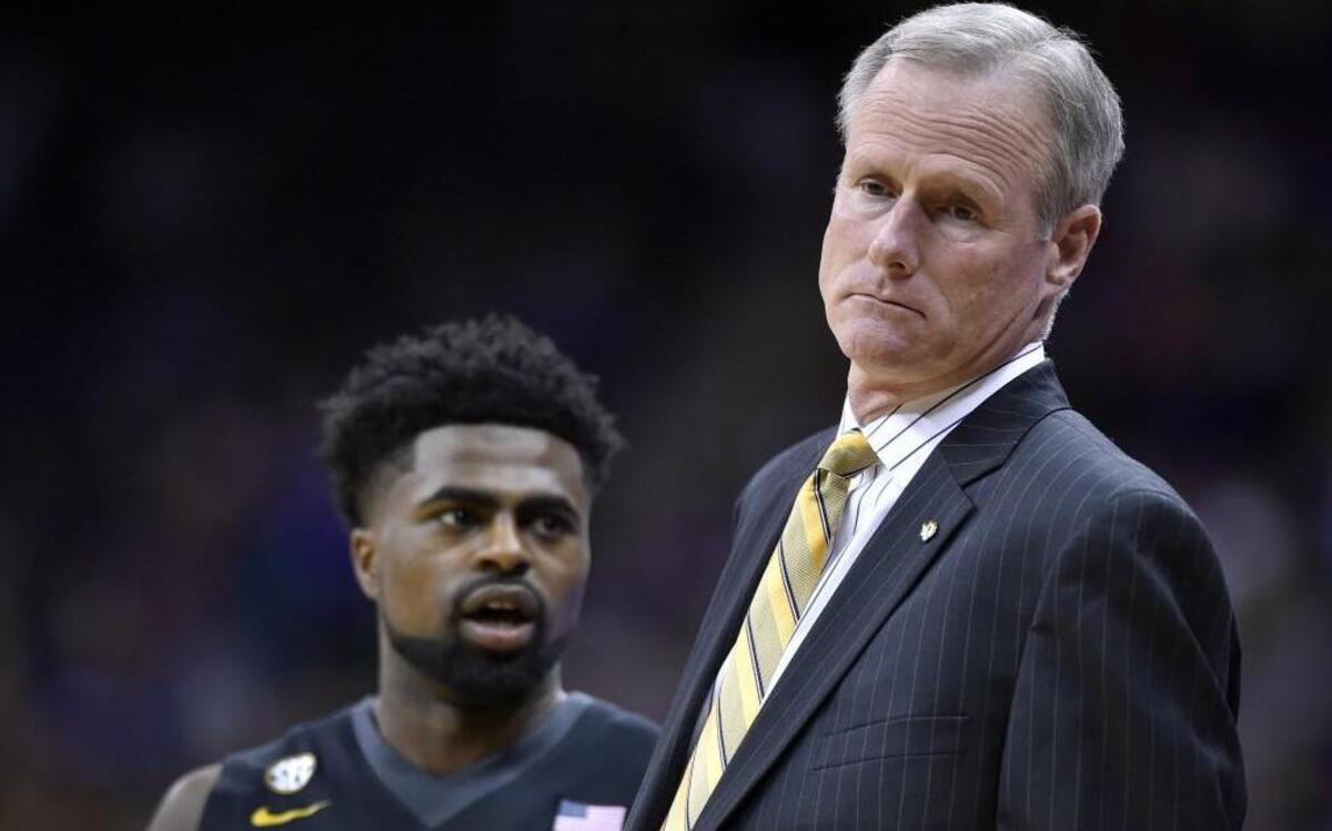 Missouri coach Kim Anderson expressed confidence in Tramaine Isabell (left), who is getting more minutes off the bench.