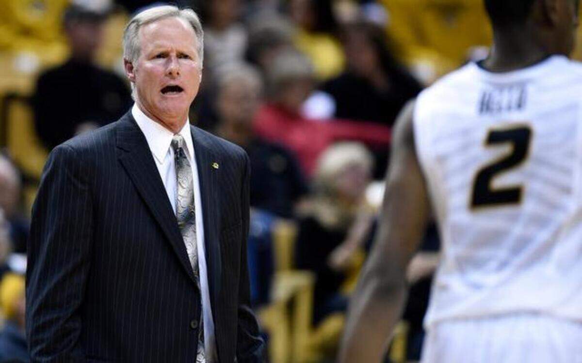 In Kim Anderson’s coaching debut at MU, the Tigers looked sluggish in a 69-61 loss to UMKC.