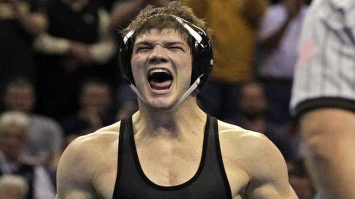 
Missouri wrestling swept the 2015 Mid-American Conference wrestling honors. Tigers senior Drake Houdashelt was chosen as the conference wrestler of the year.

