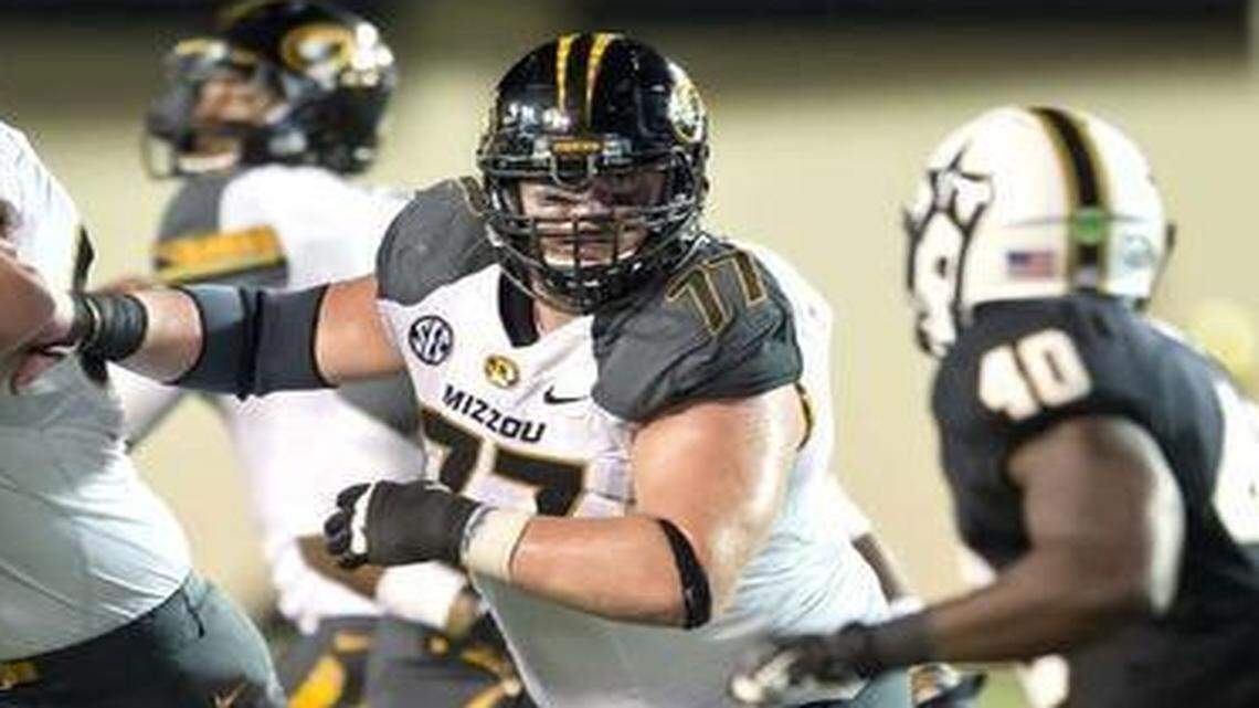 
Evan Boehm (center) is one of the senior offensive linemen who will be protecting quarterback Maty Mauk this season.
