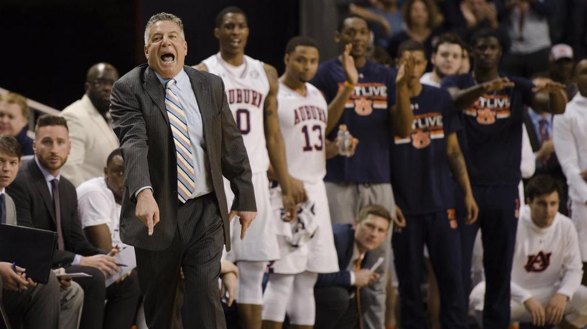 Auburn basketball coach Bruce Pearl