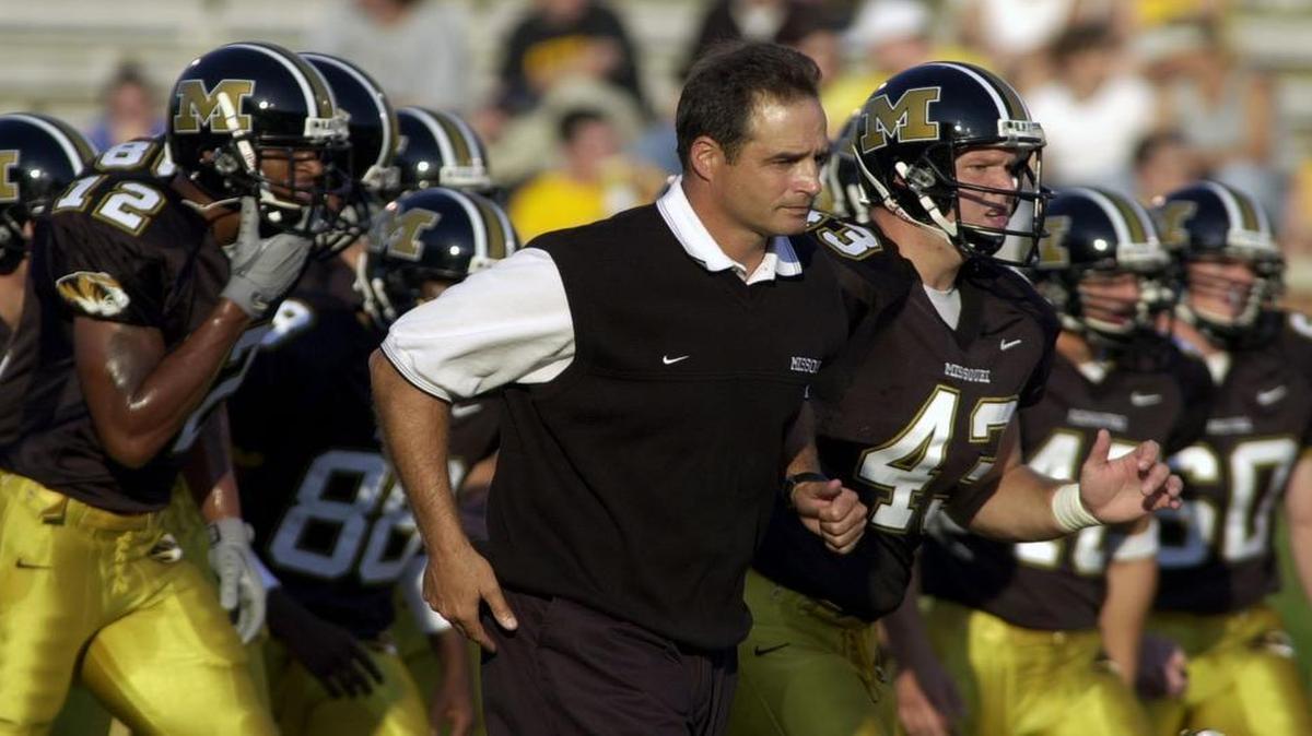 Gary Pinkel ran onto the field at Memorial Stadium for his first game as Missouri football coach in 2001, and 118 victories later he’ll coach his final home game for the Tigers on Saturday night.