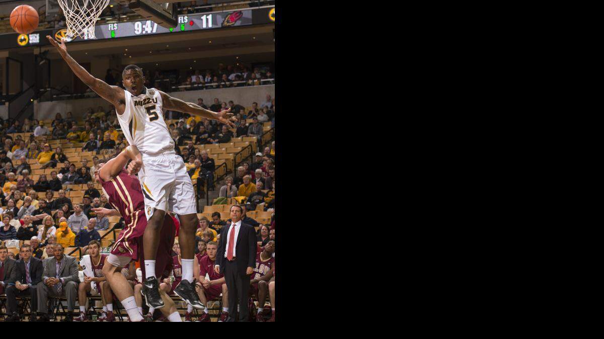 
Missouri’s D’Angelo Allen (right) had 12 points and seven rebounds against Elon.


