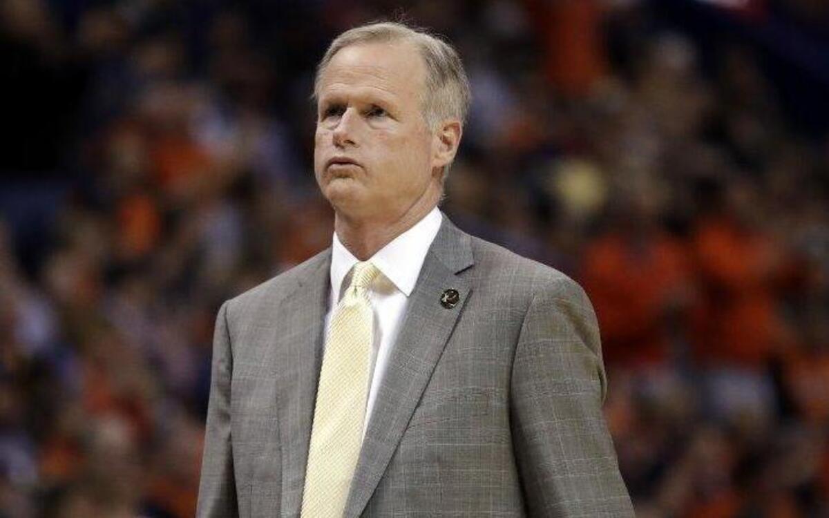 Missouri coach Kim Anderson and his Tigers head into Wednesday’s SEC opener against LSU on a four-game losing streak.