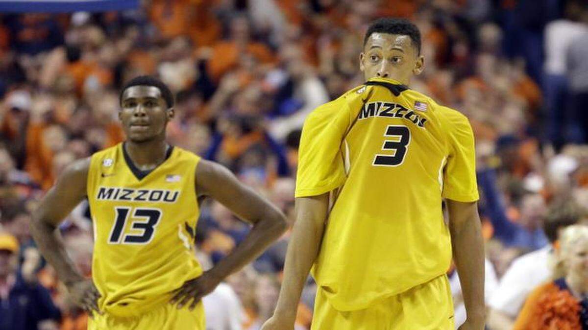 
Missouri's Johnathan Williams III, (right) and Montaque Gill-Caesar (left) lead the Tigers in scoring so far this season.


