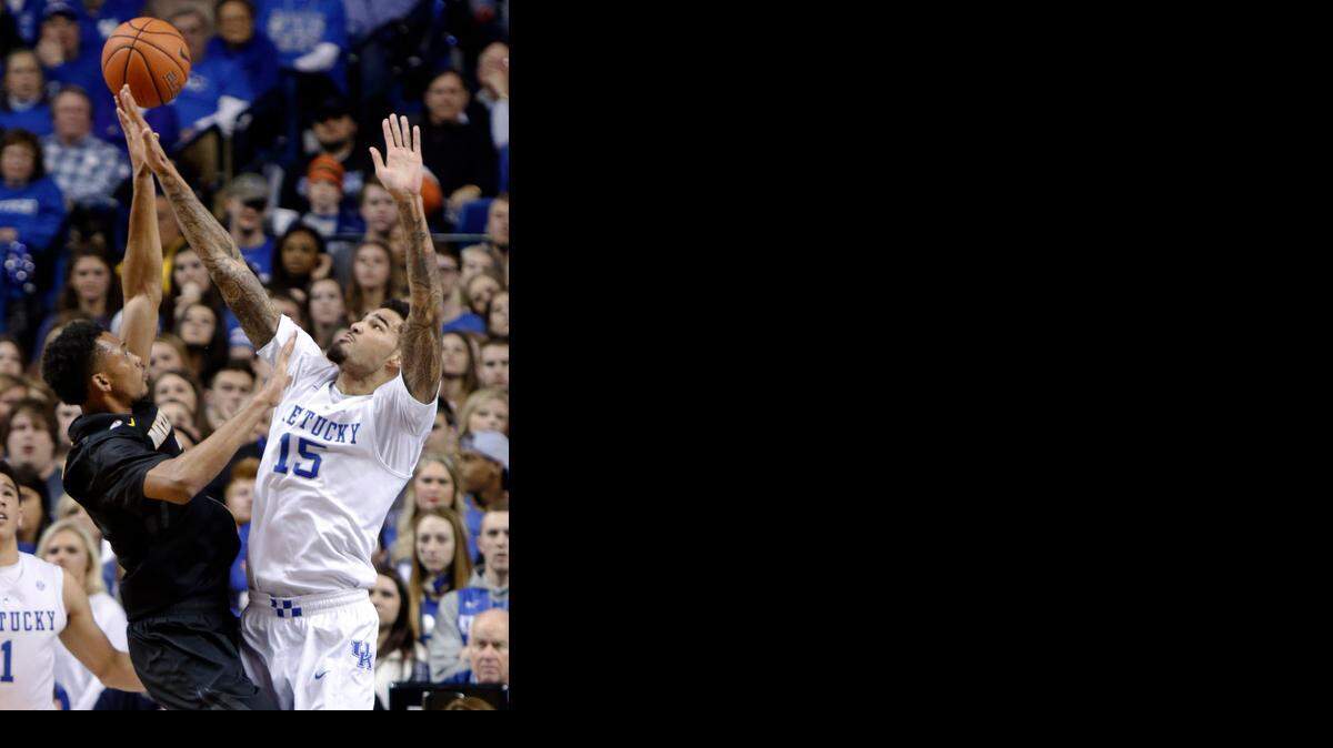 
MU’s Johnathan Williams III missed 10 first-half shots while guarded by Willie Cauley-Stein and Kentucky.
