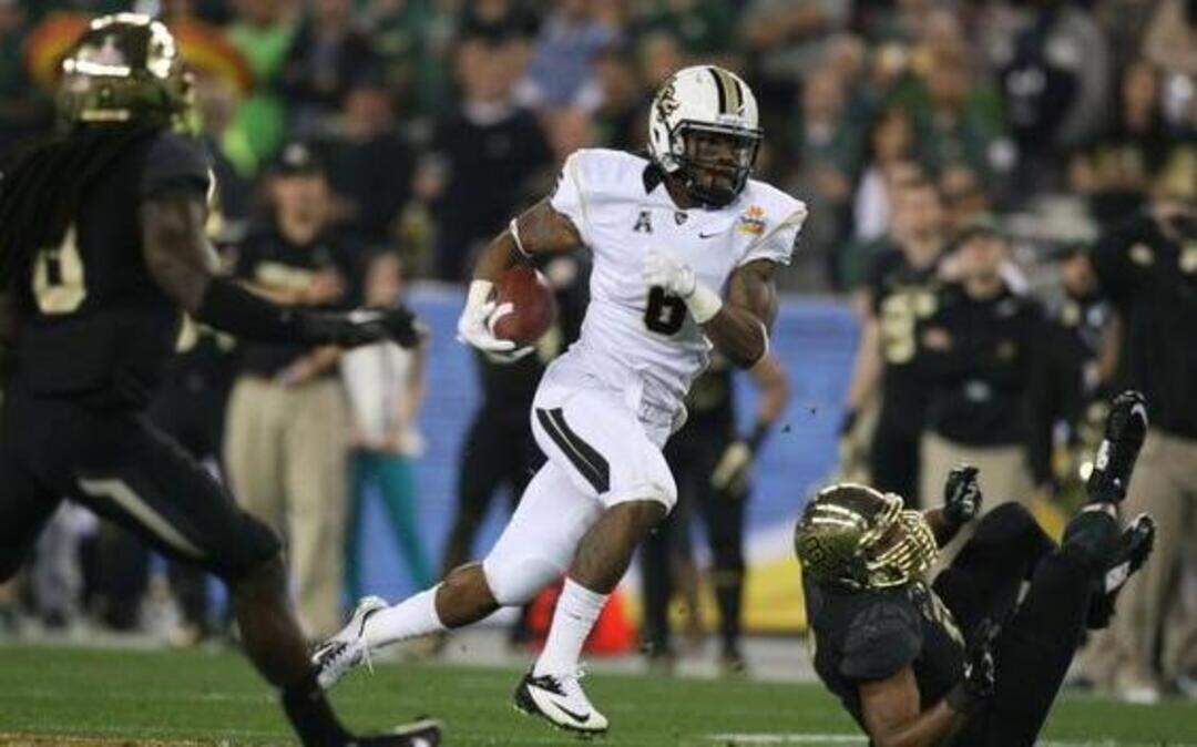 
Central Florida’s Rannell Hall ran past the Baylor defense for a 50-yard touchdown reception in the Fiesta Bowl in January.
