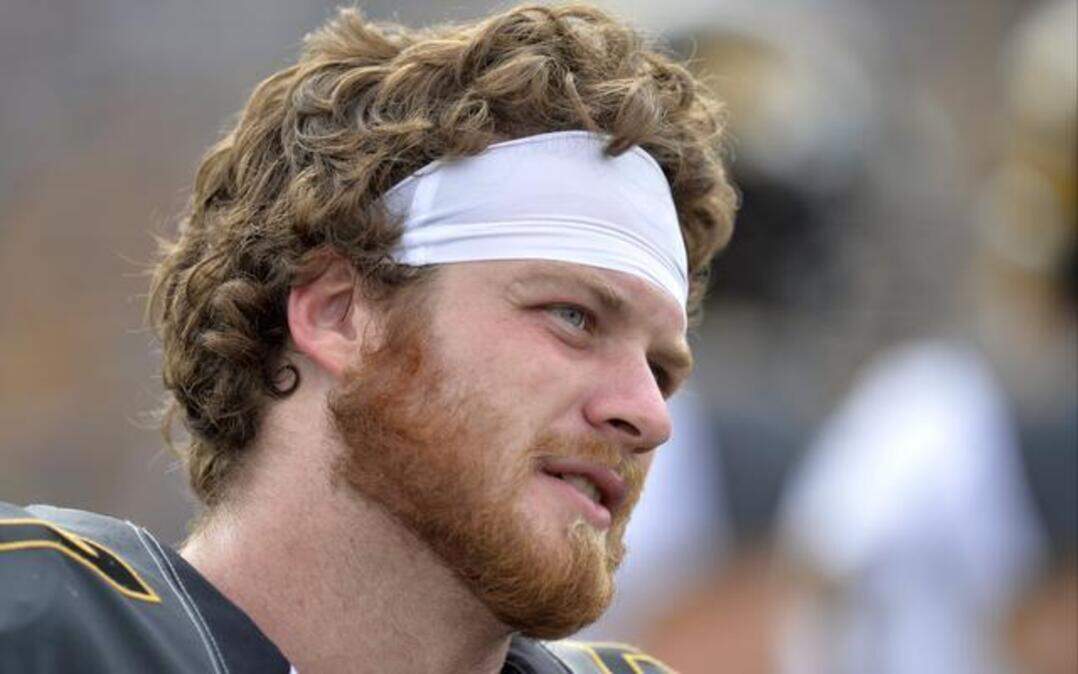 
Quarterback Maty Mauk threw for two touchdowns, a 12-yard pass to senior Wesley Leftwich and a 50-yard lob to J’Mon Moore on Tuesday as the Tigers played the second half of a scrimmage that was cut short Saturday because of depth issues. The Tigers’ offense seized a measure of momentum with only one practice remaining before the annual Black & Gold Game at 4 p.m. Saturday at Memorial Stadium.
