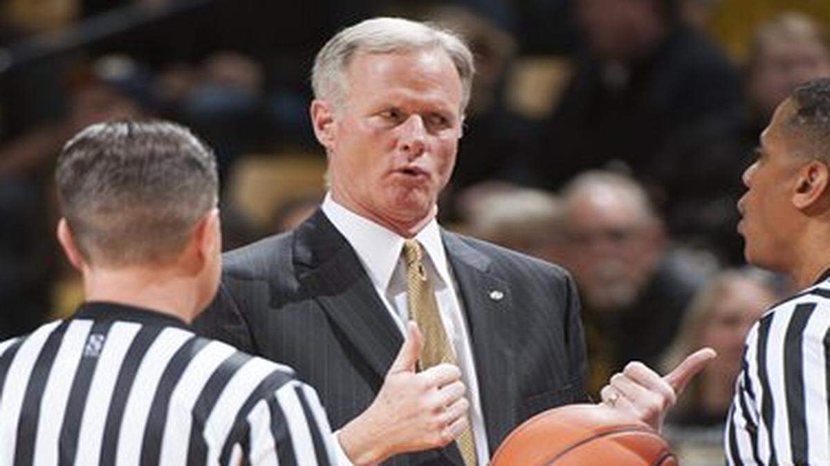 
Missouri head coach Kim Anderson argued a call in the first half (above), and ended up getting a technical in the second half of Saturday’s 74-58 loss to Xavier at Mizzou Arena.
