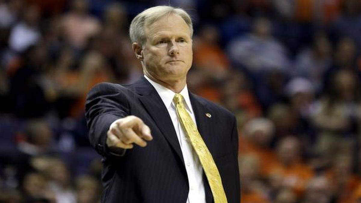 
Missouri head coach Kim Anderson got a nice win on Thursday at home against LSU, but he is not sure when freshman guard Montaque Gill-Caesar will return.


