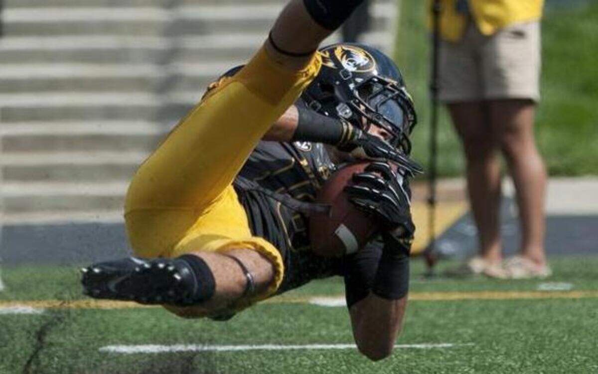 
Missouri’s Levi Copelin caught a 51-yard pass during the first quarter against Toledo on Sept. 7, 2013, in Columbia.
