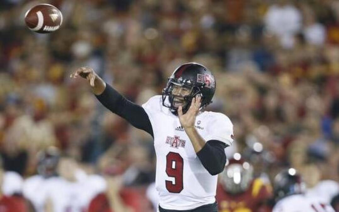 
Arkansas State quarterback Fredi Knighten 
