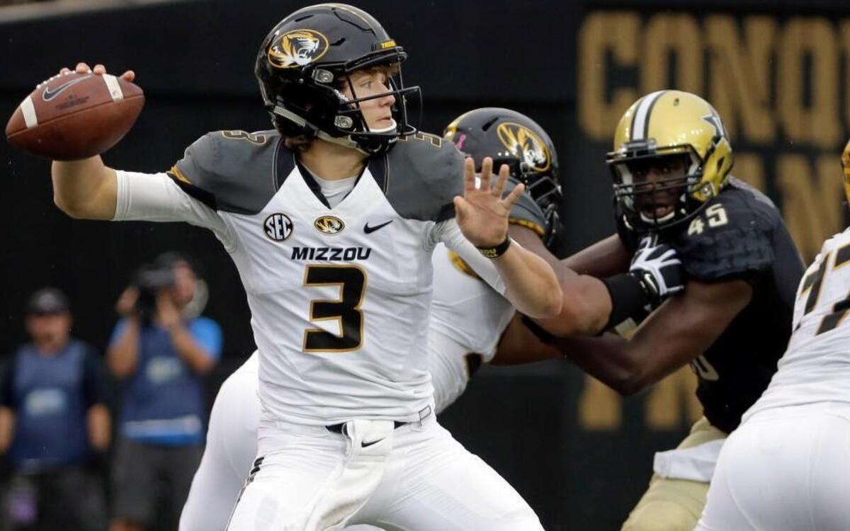 Missouri quarterback Drew Lock finished 14 of 34 for 108 yards with no touchdowns or interceptions in the Tigers’ 10-3 loss Saturday at Vanderbilt.