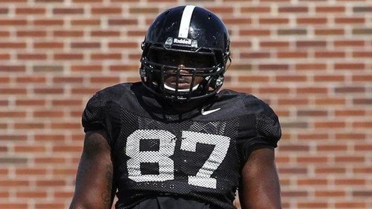 Missouri’s Jordan Harold entered fall camp this summer as the backup right defensive end behind Charles Harris, but now has worked his way into a possible starting spot opposite Harris.