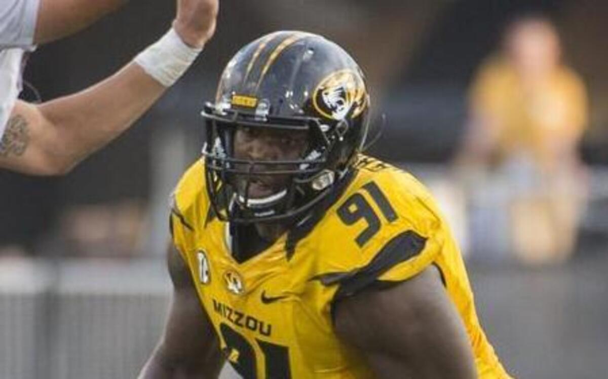 
Missouri’s Charles Harris has done something few others in the Gary Pinkel era have: He recorded 4

1/2
 tackles for a loss in a game last Saturday. The week before, he zeroed in on Southeast Missouri State quarterback Tay Bender.
