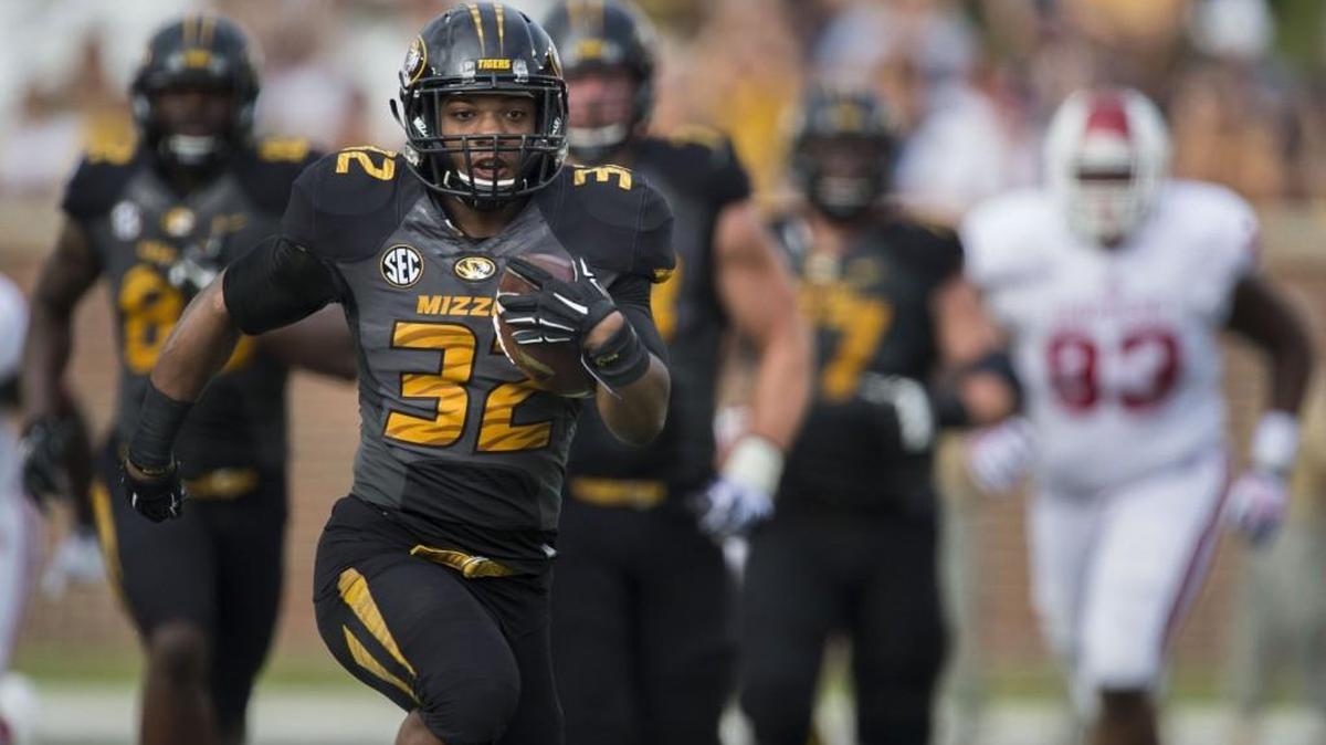 
Missouri running back Russell Hansbrough has a sprained right ankle and is listed as questionable for Saturday’s game against Arkansas State.
