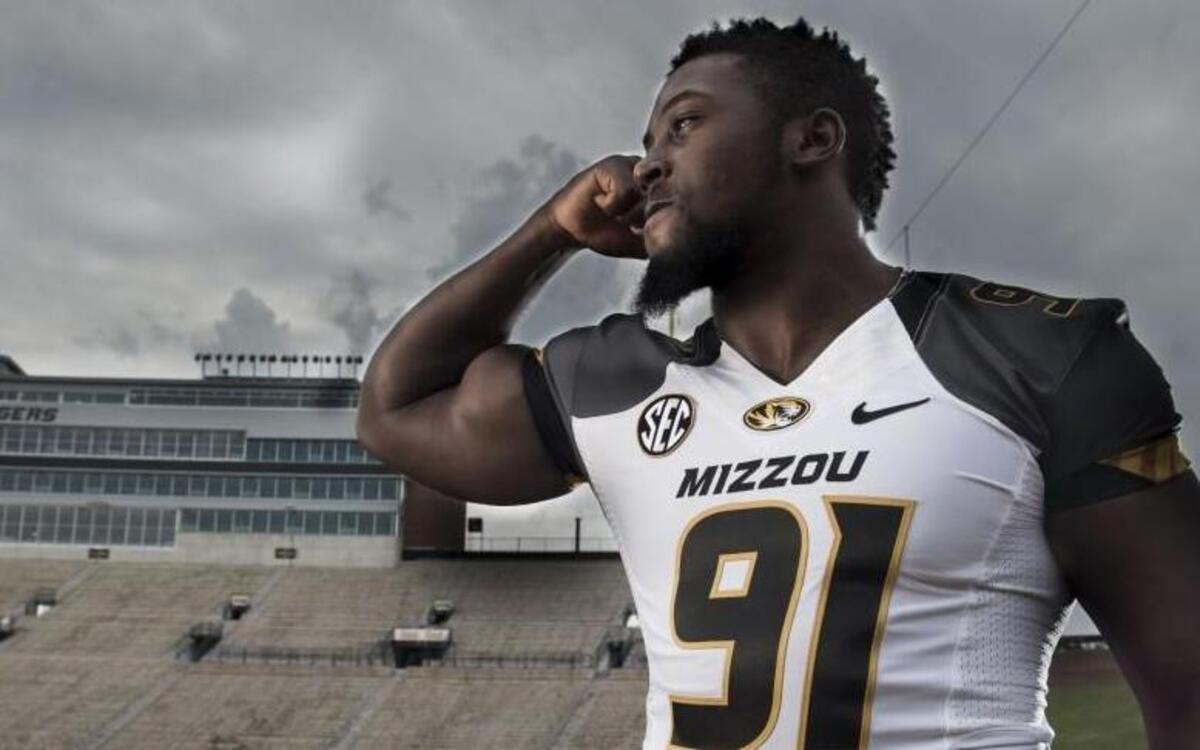 Missouri defensive end Charles Harris will miss the rest of spring football but should be ready for the Tigers’ regular-season opener this fall.