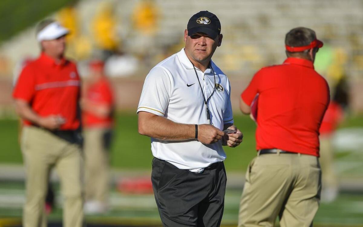 Missouri Tigers head coach Barry Odom lost two players this week as reserve running back Ryan Williams and reserve wide receiver DeSean Blair decided to go elsewhere.