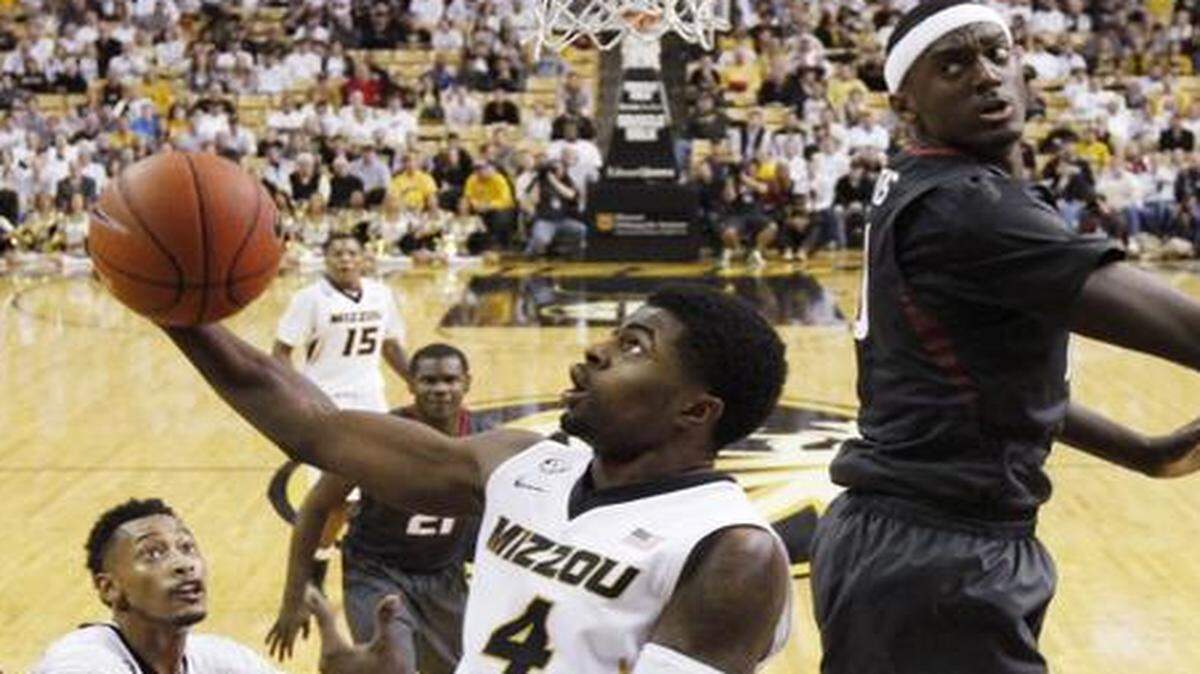 
Missouri’s Tramaine Isabell has been ssuspended again by Tigers coach Kim Anderson.


