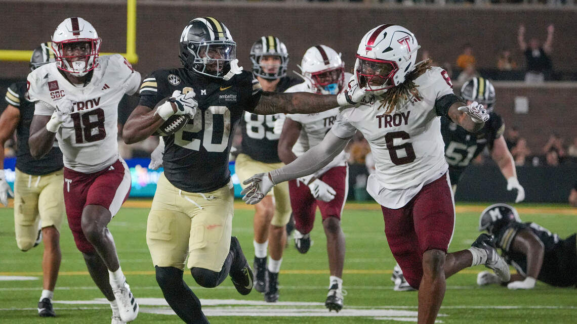 Mizzou football grades vs. Troy: One unit rose above rest in Tigers’ close win